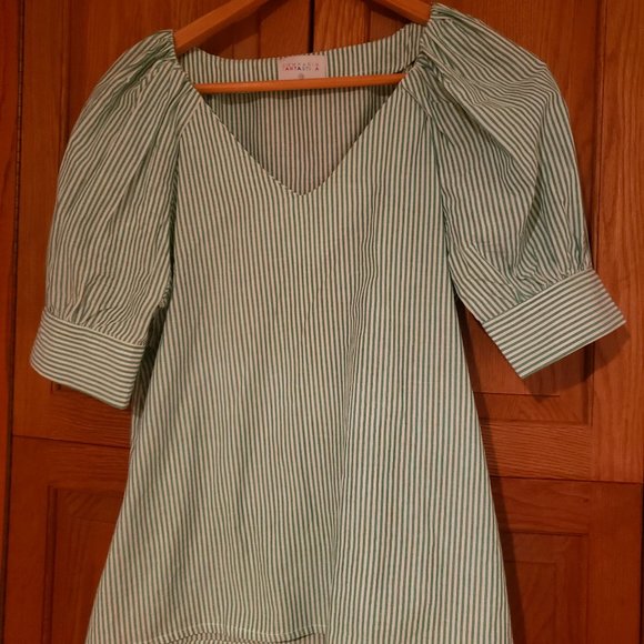 Striped Puff Sleeve Top - Picture 1 of 4